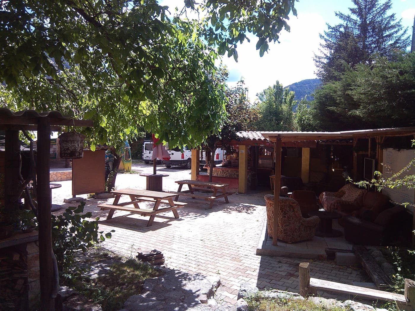 base montagne et riviere